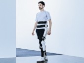 Специалисты разработали роботизированный экзоскелет, который поможет парализованным людям ходить